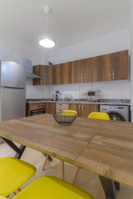 Cosy 2 Bedrooms *